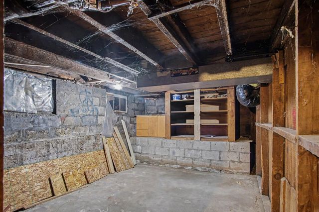 40 Mack Avenue NE, Grand Rapids, MI 49503