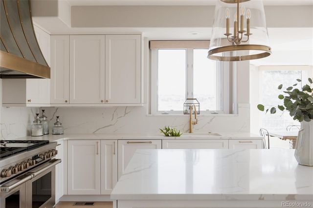 298 Fairchild Drive, Highlands Ranch, CO 80126