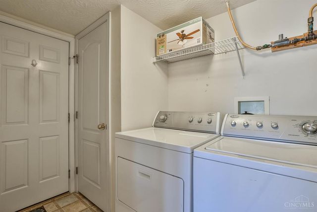 6483 Twin Lakes Drive, Mason, OH 45040