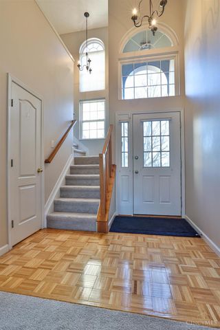 6483 Twin Lakes Drive, Mason, OH 45040