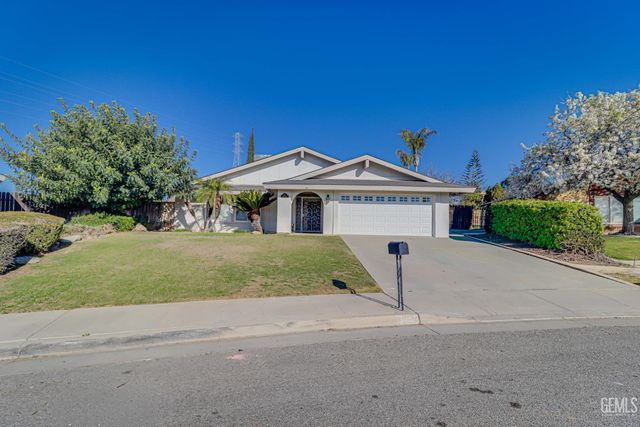 3012 Brock Way, Bakersfield, CA 93306