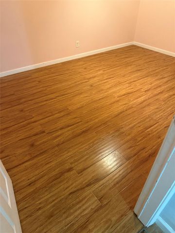 10327 Southport Drive, Houston, TX 77089