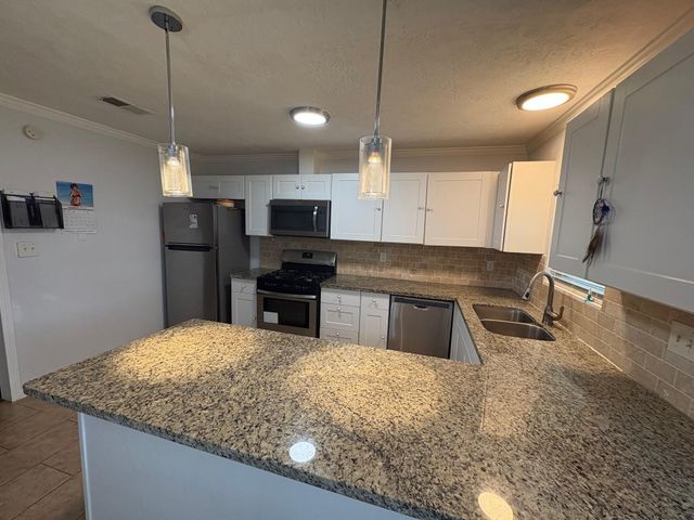 10327 Southport Drive, Houston, TX 77089