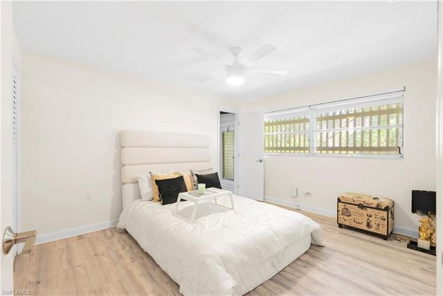 2125 Marina DR, Naples, FL 34102