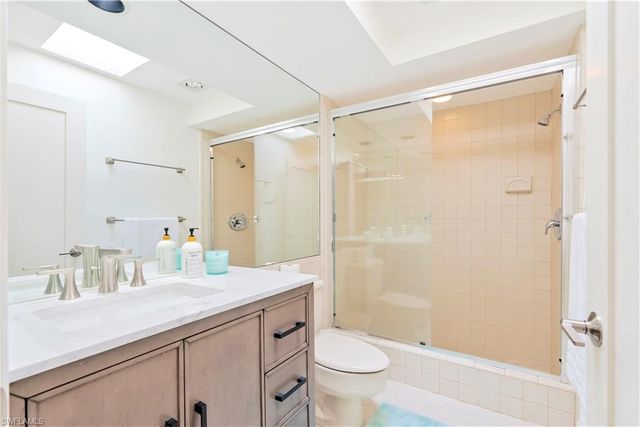 2125 Marina DR, Naples, FL 34102