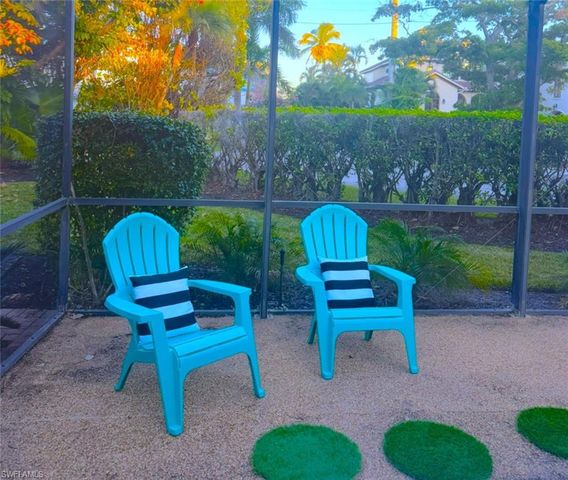 2125 Marina DR, Naples, FL 34102