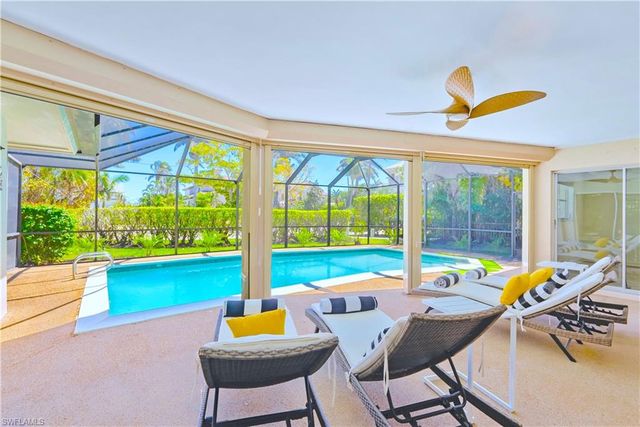 2125 Marina DR, Naples, FL 34102