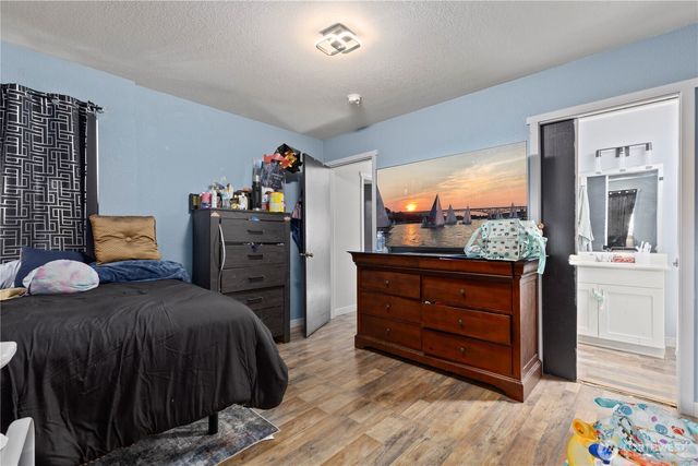 13204 12th Avenue SW, Burien, WA 98146