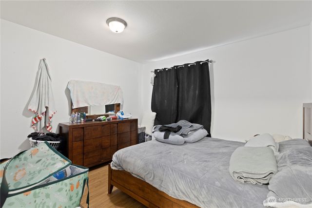 13204 12th Avenue SW, Burien, WA 98146