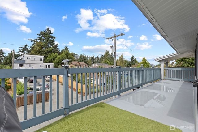 13204 12th Avenue SW, Burien, WA 98146