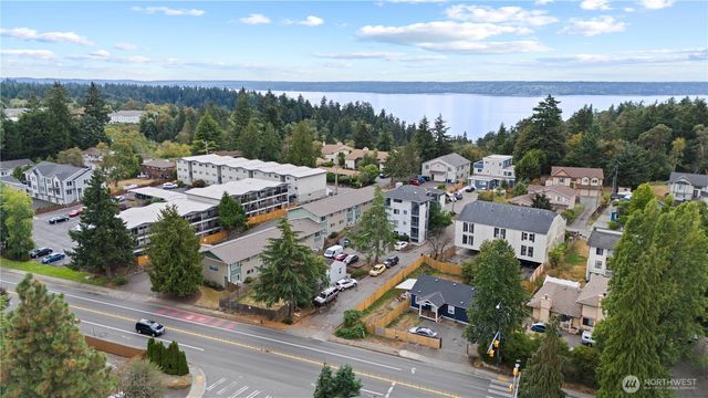 13204 12th Avenue SW, Burien, WA 98146