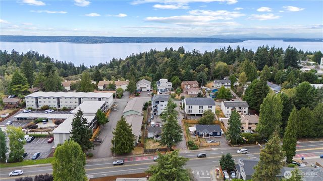 13204 12th Avenue SW, Burien, WA 98146