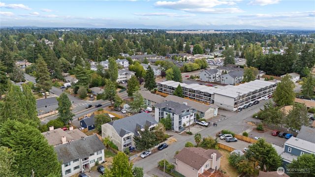 13204 12th Avenue SW, Burien, WA 98146