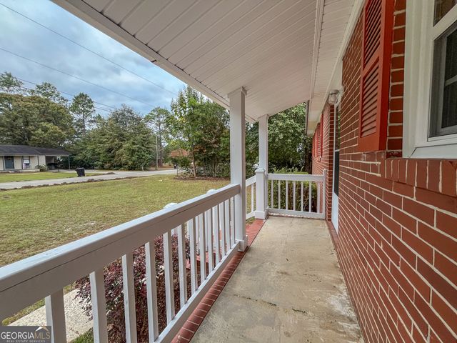 203 Pineview Street, East Dublin, GA 31027