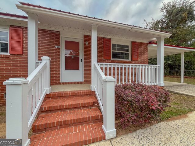 203 Pineview Street, East Dublin, GA 31027