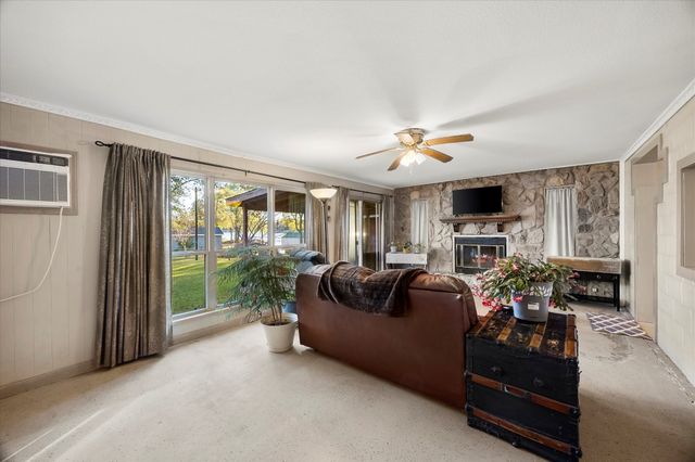 2097 County Road 3830, Quinlan, TX 75474