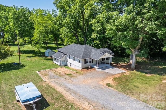3407 Ratchford Drive, Gastonia, NC 28056