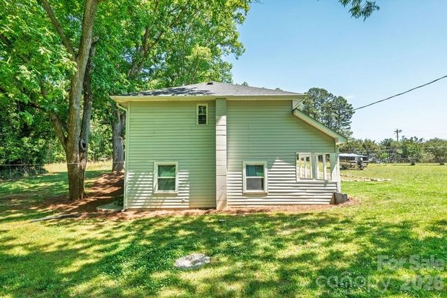 3407 Ratchford Drive, Gastonia, NC 28056