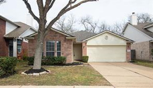 16518 Pademelon Drive, Sugar Land, TX 77498
