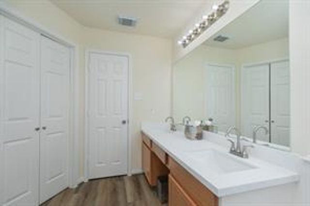 16518 Pademelon Drive, Sugar Land, TX 77498