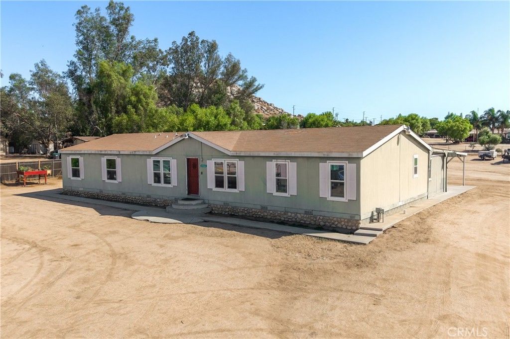 28855 Long, Nuevo, CA 92567 — exterior