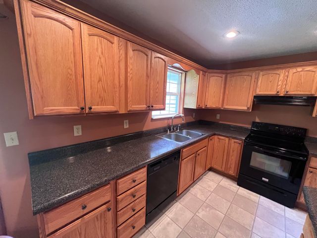 2800 W KY-204, Williamsburg, KY 40769