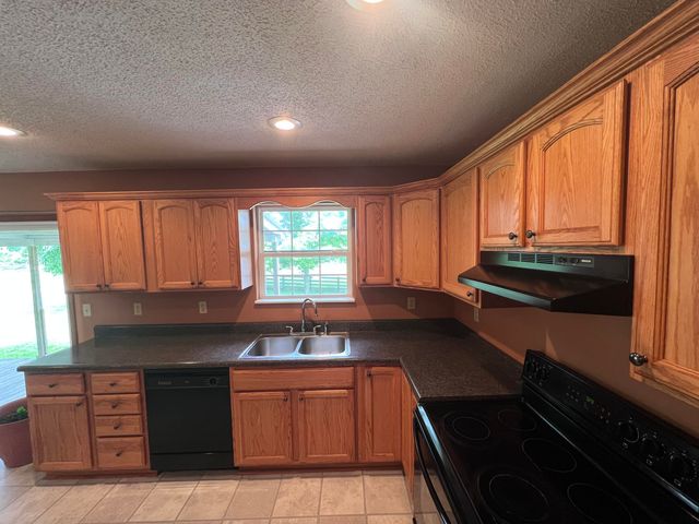 2800 W KY-204, Williamsburg, KY 40769
