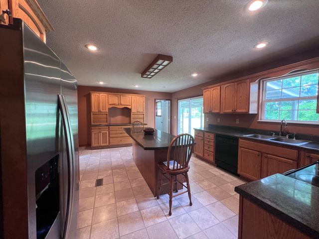 2800 W KY-204, Williamsburg, KY 40769