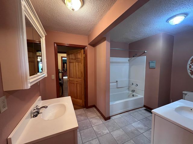 2800 W KY-204, Williamsburg, KY 40769
