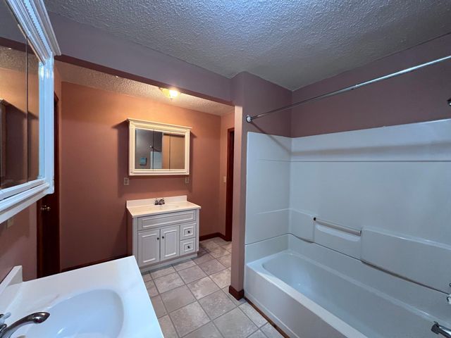 2800 W KY-204, Williamsburg, KY 40769