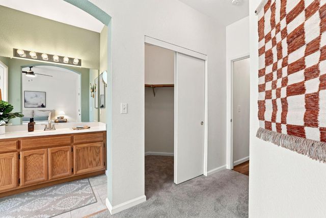 9305 Rose Parade Way, Sacramento, CA 95826