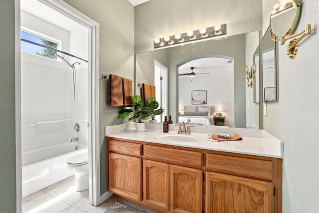 9305 Rose Parade Way, Sacramento, CA 95826