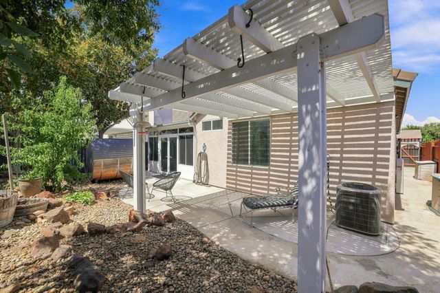 9305 Rose Parade Way, Sacramento, CA 95826
