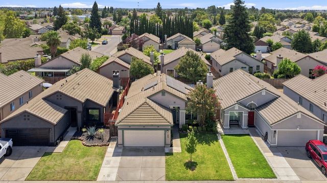9305 Rose Parade Way, Sacramento, CA 95826
