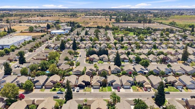 9305 Rose Parade Way, Sacramento, CA 95826