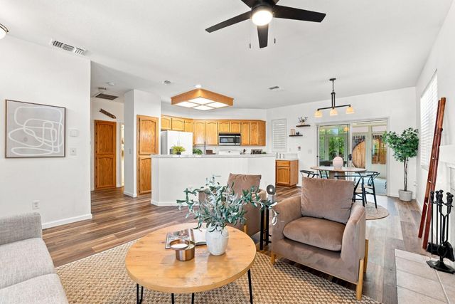 9305 Rose Parade Way, Sacramento, CA 95826