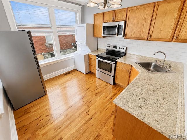5138 Waterman Boulevard, St Louis, MO 63108