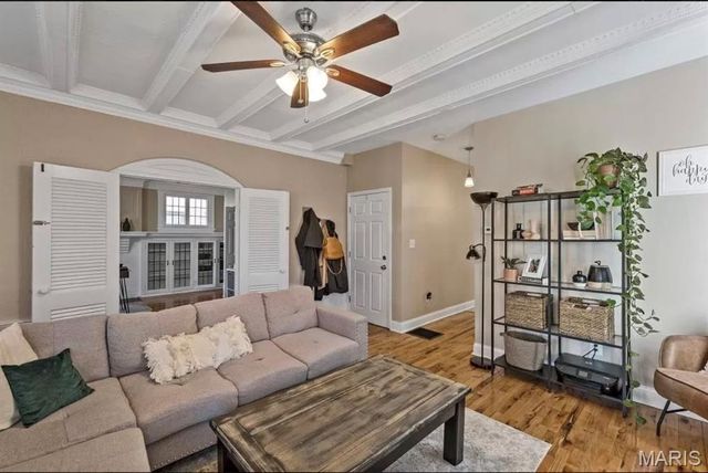 5138 Waterman Boulevard, St Louis, MO 63108