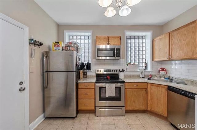 5138 Waterman Boulevard, St Louis, MO 63108