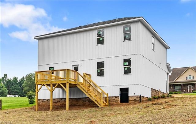 7908 Walkover Drive, Greensboro, NC 27455