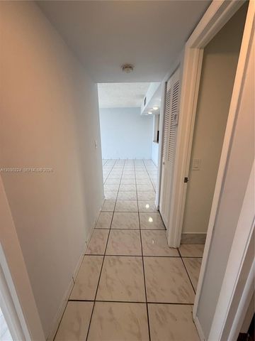8625 NW 8th St 420, Miami, FL 33126