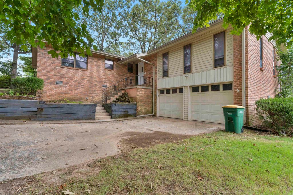 5425 Randolph Street, North Little Rock, AR 72116