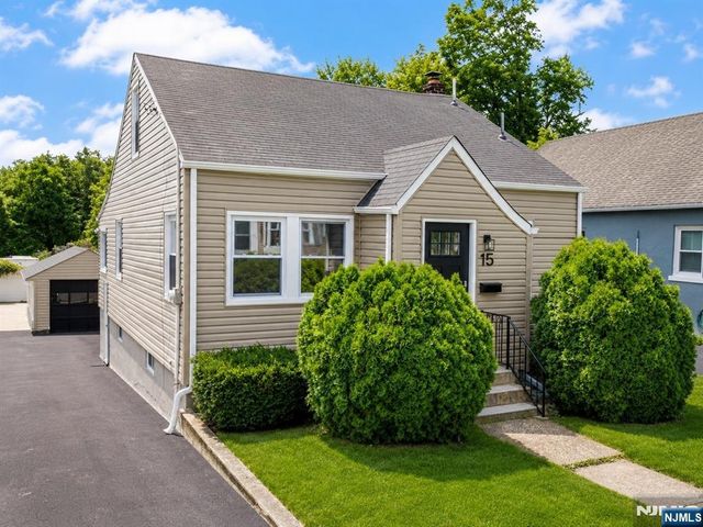 15 Dunkerly Street, Totowa, NJ 07512