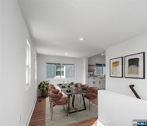 15 Dunkerly Street, Totowa, NJ 07512