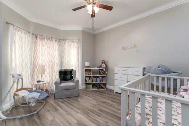 203 Hillside Drive, Kennedale, TX 76060