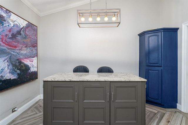 203 Hillside Drive, Kennedale, TX 76060