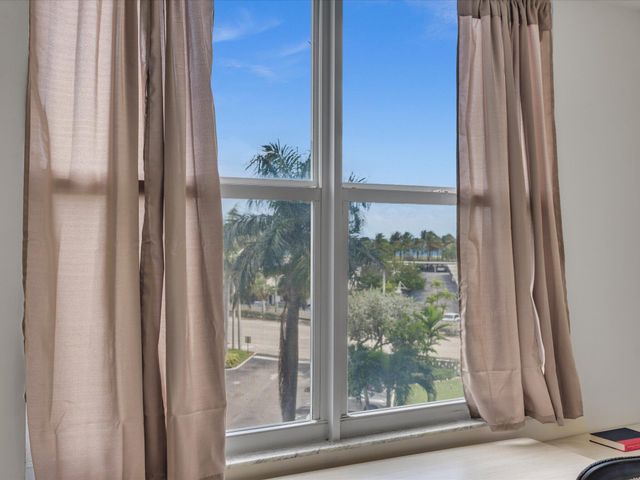 301 N Ocean Boulevard 407, Pompano Beach, FL 33062