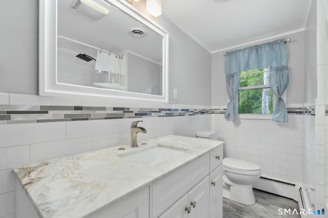 111 Juniper Ridge Drive, Waterbury, CT 06708