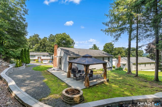 111 Juniper Ridge Drive, Waterbury, CT 06708