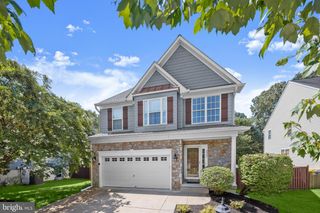8025 FLORA LN, Pasadena, MD 21122